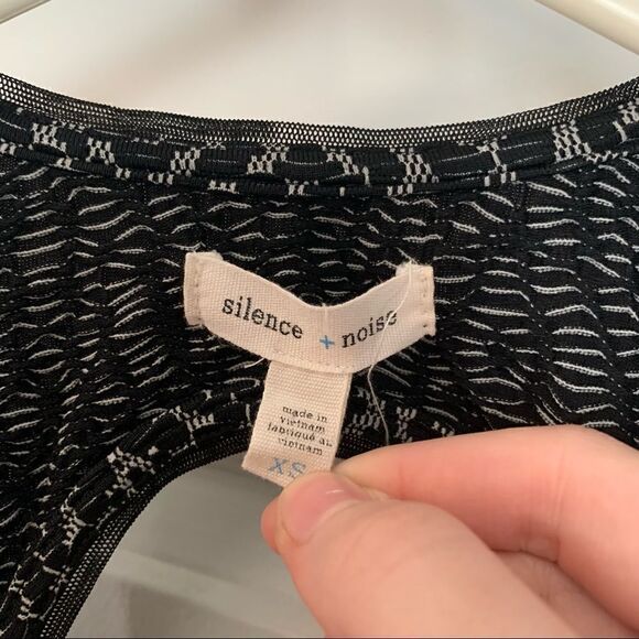 Silence + Noise Abstract Black and White Back Cut Out Mini Dress - Picture 5 of 6